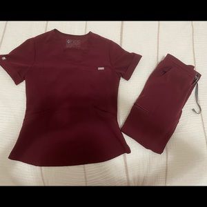 Figs Burgundy Scrub Top XS and Pants XXS/P